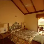 Golden Sands Apartments