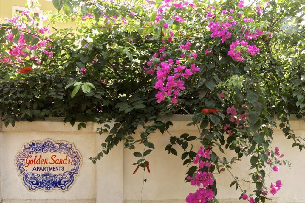 Golden Sands Hotel *